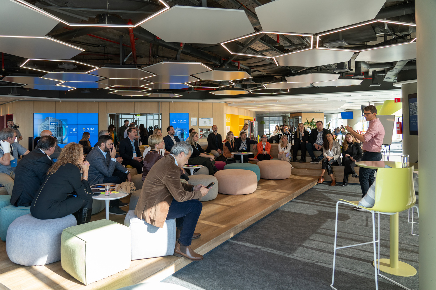 Randstad Forum: YPF